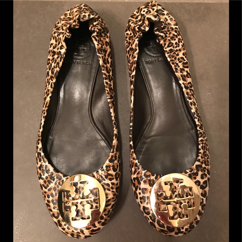 Tory Burch Size 7 Leopard Print Flats